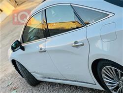 تويوتا أفالون